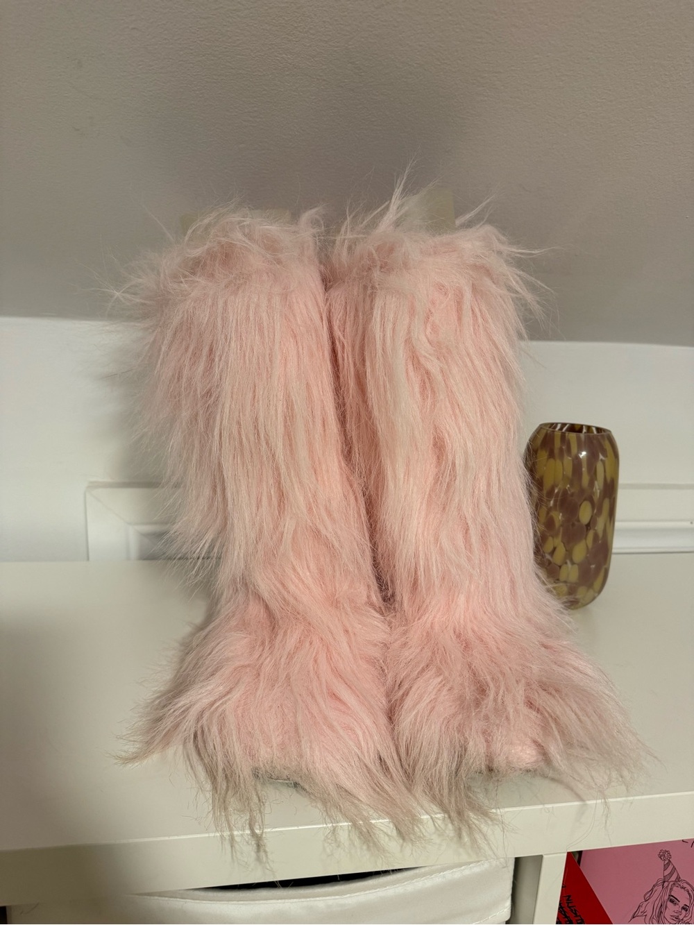 slippers